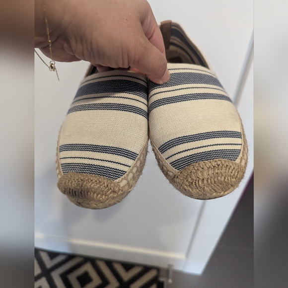 Tory Burch espadrilles sz 6/36 - Picture 3 of 6